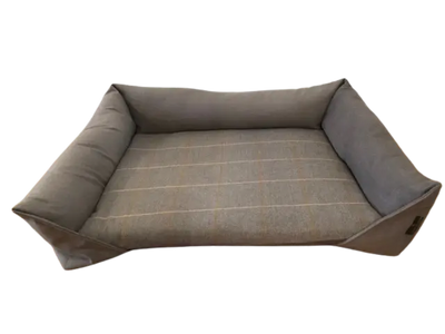 Sofa Pet Bed | Fibre Filled With Poly Bonded Inner Removeable Pad | Non Slip Base 