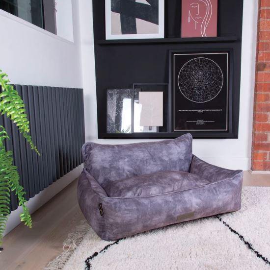 Kensington Box Bed - Dog Bed - Luxury, comfy and stylish Box Bed for Dogs - Petzenya